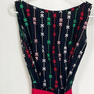 Size Medium Monica Dress in  Holiday Cheers Print from Heart of Haute - EUC